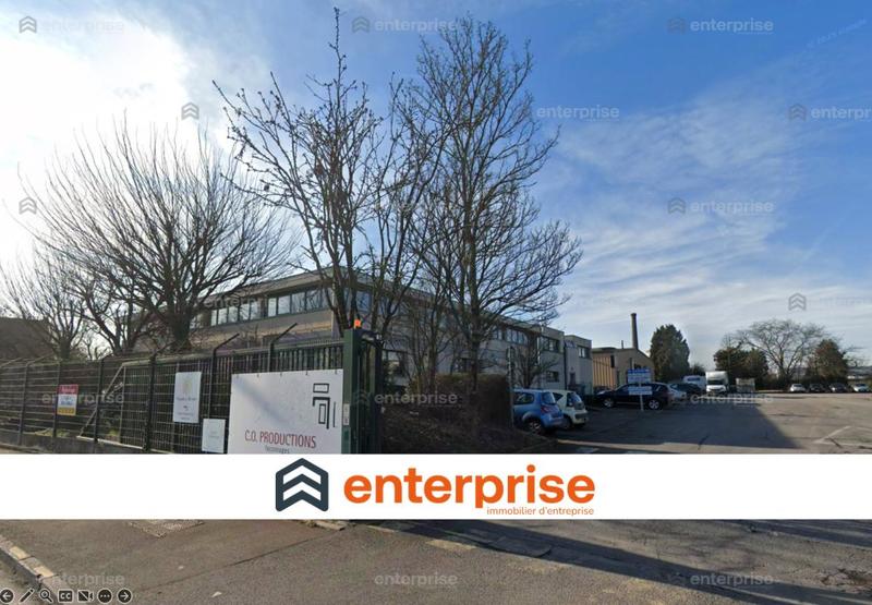 Local d'activité / Entrepôt - 1 805 m²