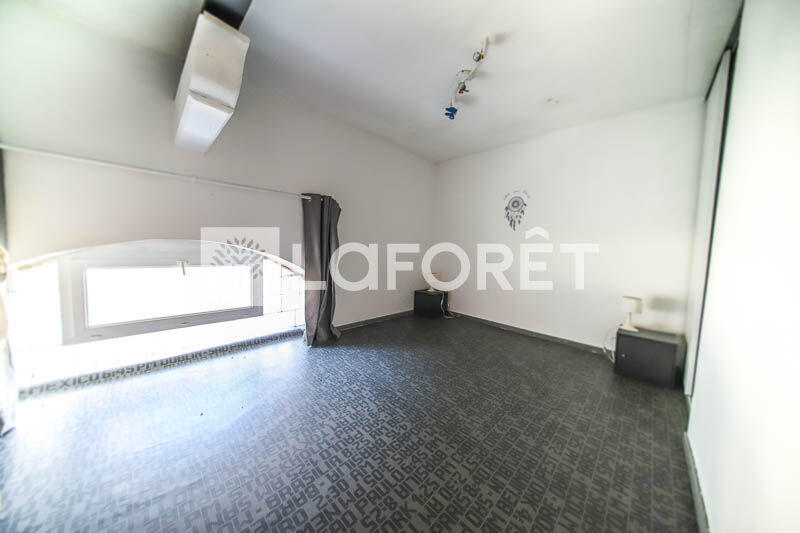 Appartement - 238 m² - 8 pièces