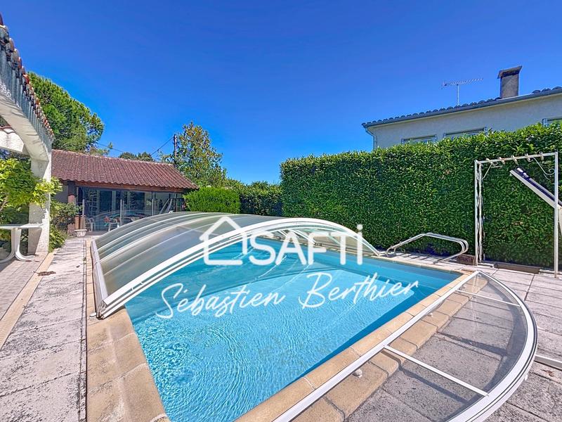 Maison - 180 m² - 6 pièces