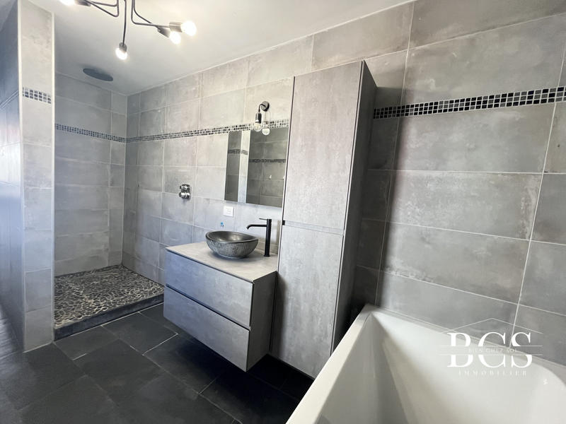 Maison - 116 m² - 6 pièces