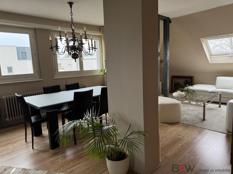 Appartement - 84 m² - 4 pièces