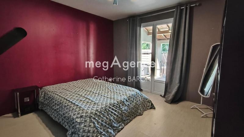 Maison traditionnelle - 212 m² - 8 pièces