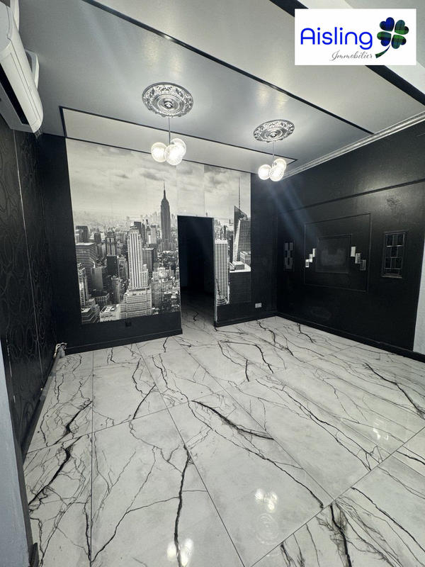 Local commercial - 64 m²