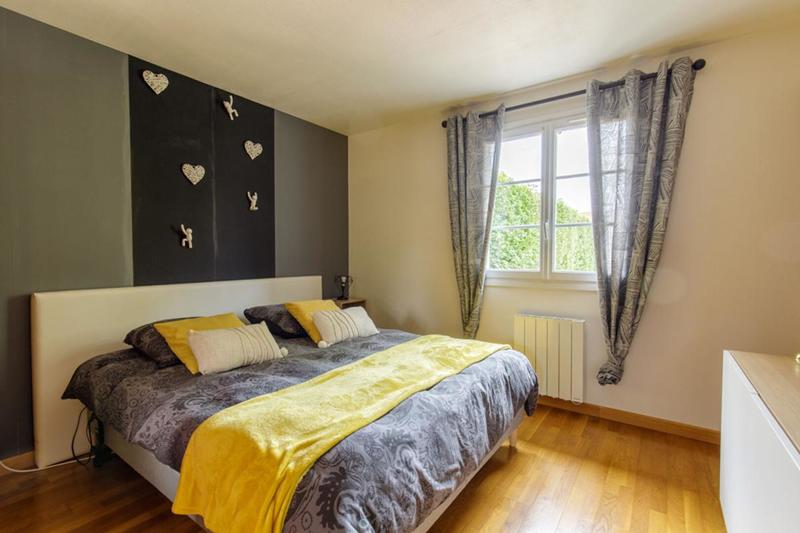 Maison - 130 m² - 7 pièces