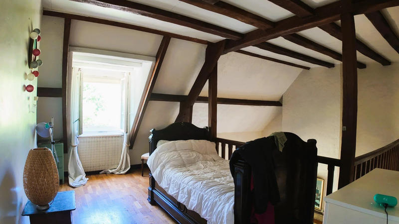 Maison traditionnelle - 182 m² - 7 pièces