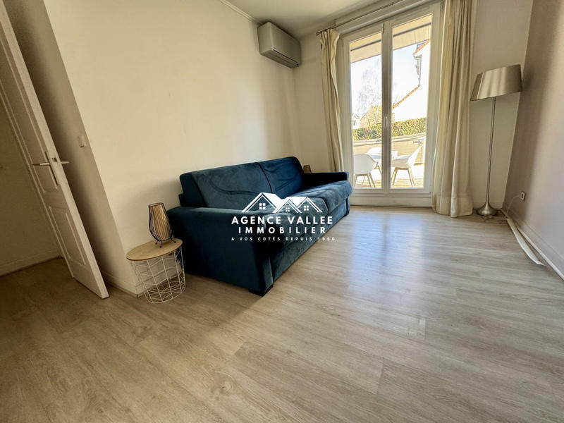 Maison - 198 m² - 8 pièces