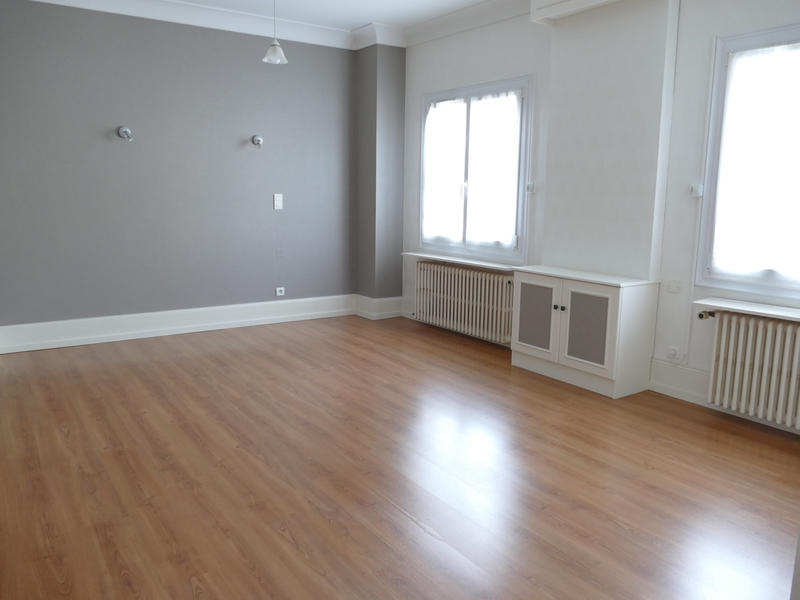 Maison - 150 m² - 7 pièces