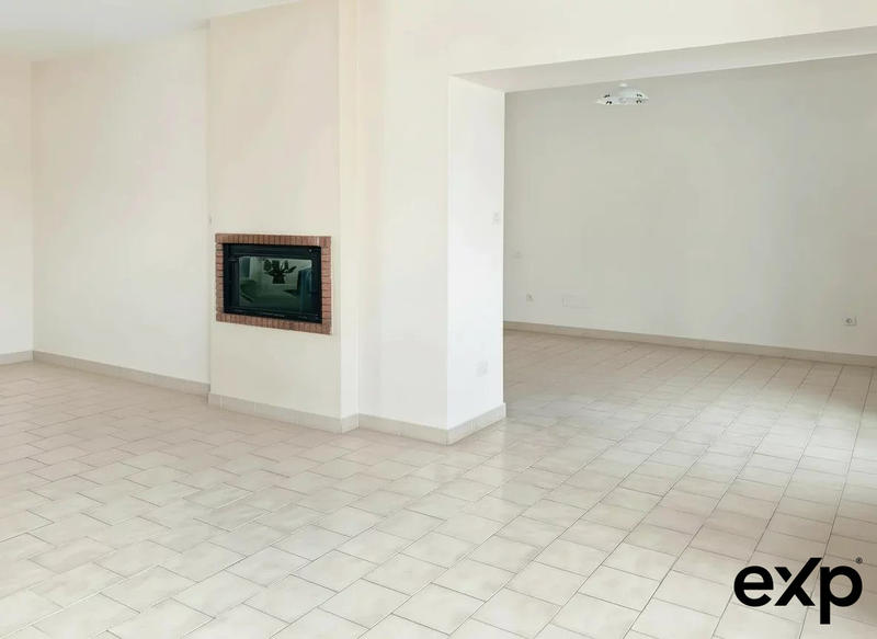 Maison - 64 m² - 4 pièces