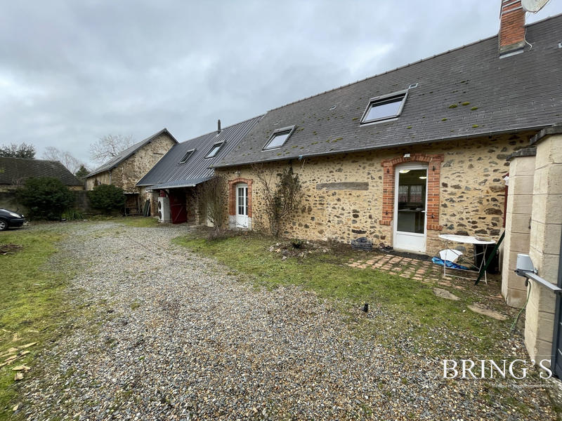 Maison ancienne - 146 m² - 8 pièces