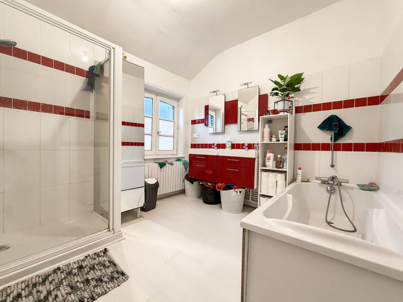 Maison - 128 m² - 6 pièces