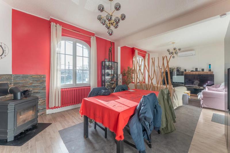 Maison - 150 m² - 6 pièces