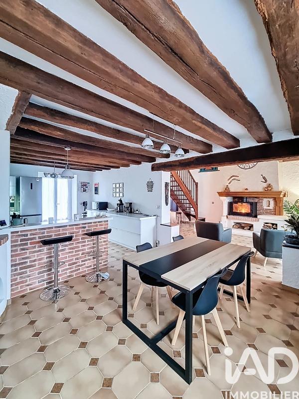 Maison - 122 m² - 5 pièces