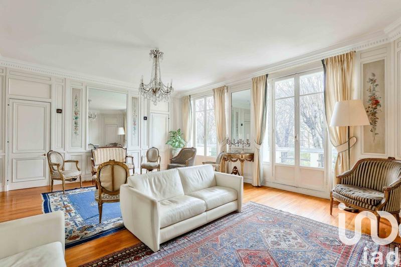 Appartement - 145 m² - 7 pièces