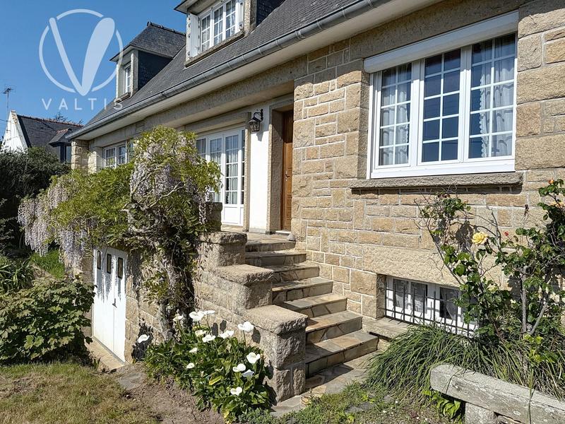 Maison ancienne - 184 m² - 10 pièces