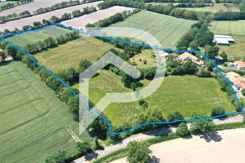 Maison - 229 m² - 7 pièces