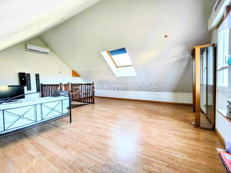 Maison de campagne - 209 m² - 9 pièces