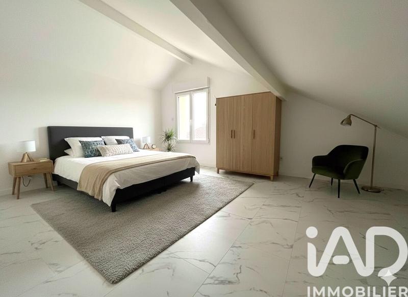 Maison - 64 m² - 4 pièces