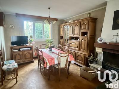 Maison - 84 m² - 4 pièces