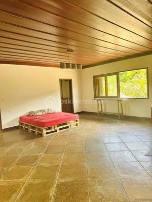 Villa - 460 m² - 7 pièces