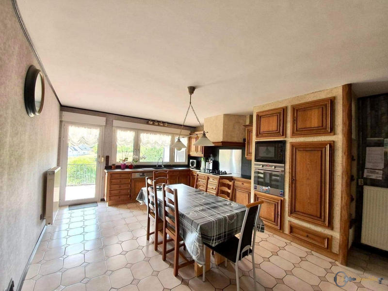 Maison - 138 m² - 4 pièces