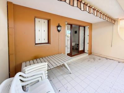 Studio - 25 m² - 1 pièce