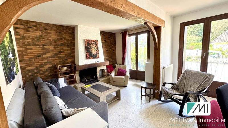 Maison - 107 m² - 6 pièces