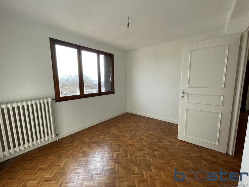 Appartement ancien - 64 m² - 3 pièces