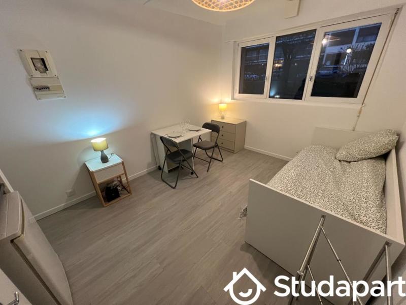 Appartement - 12 m² - 1 pièce