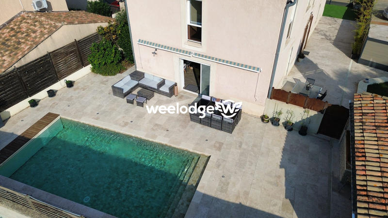 Maison - 200 m² - 5 pièces