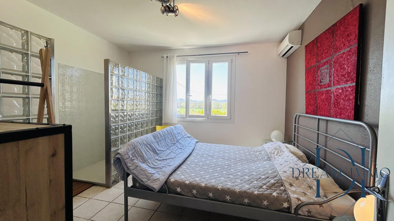 Maison - 166 m² - 4 pièces