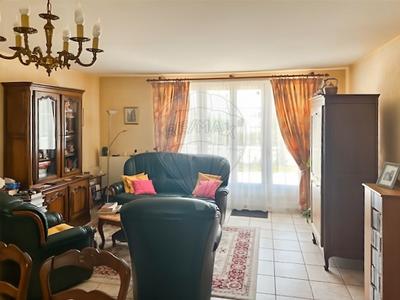 Maison - 136 m² - 5 pièces