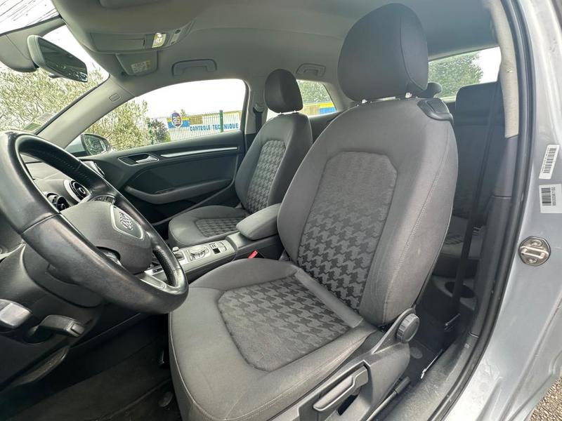Audi A3 1.4 Tfsi 125 s tronic 7 Clim Auto / Radar Recul Arr Garantie 6 Mois