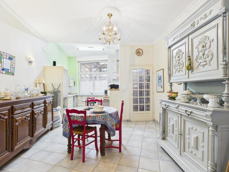 Maison - 140 m² - 6 pièces