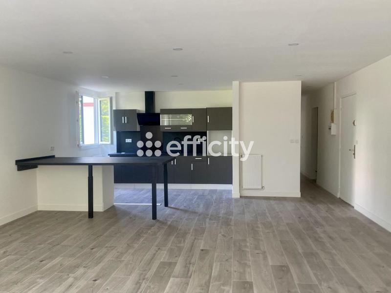 Appartement - 85 m² - 3 pièces