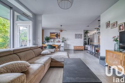 Maison - 98 m² - 5 pièces