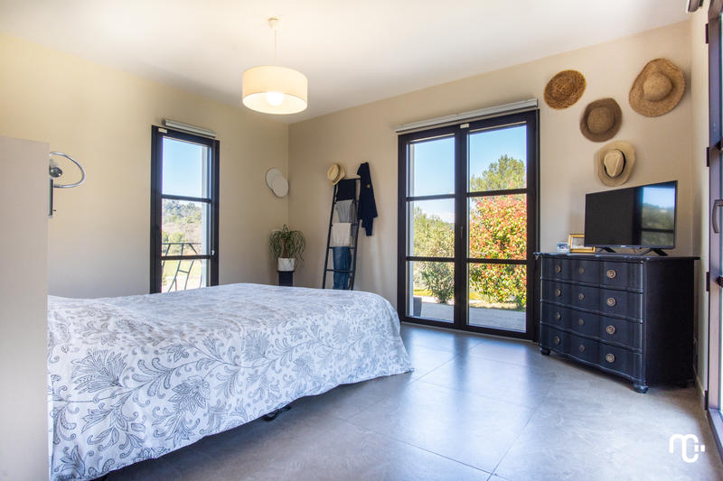 Maison - 177 m² - 5 pièces