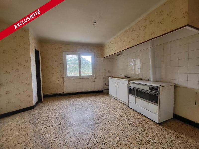 Appartement - 103 m² - 5 pièces