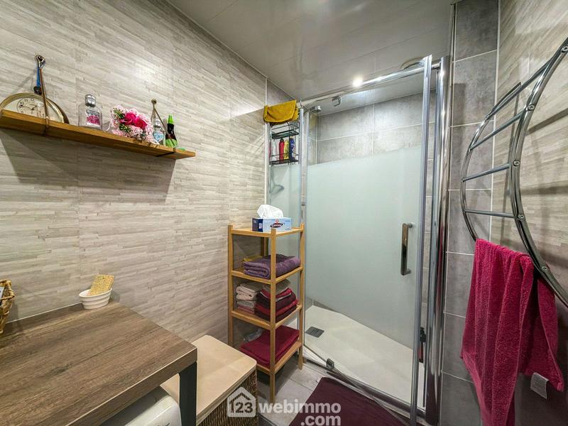 Appartement - 85 m² - 4 pièces