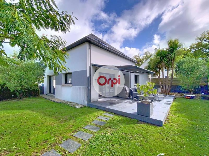 Maison - 92 m² - 5 pièces