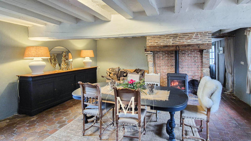 Maison - 192 m² - 6 pièces