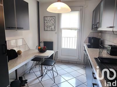 Appartement - 96 m² - 4 pièces