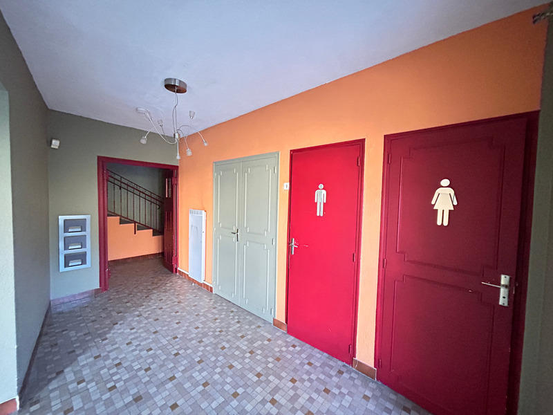 Bureau - 300 m² - 3 pièces