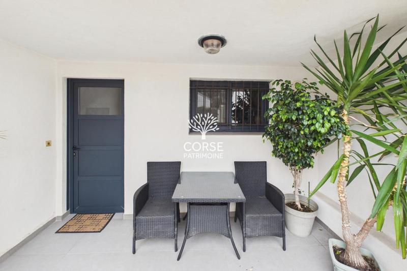 Maison de ville - 108 m² - 5 pièces