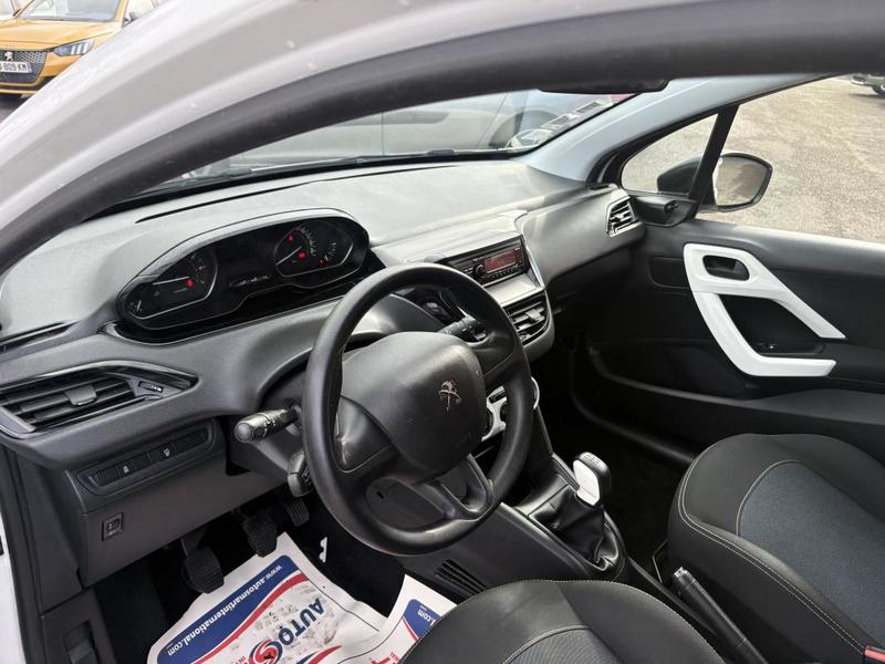 Peugeot 208 Vti 68 Cv Like Bvm5