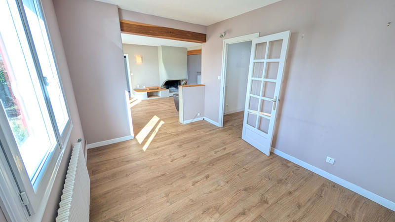 Maison - 140 m² - 5 pièces