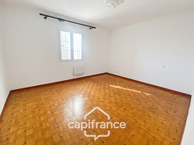 Appartement - 107 m² - 4 pièces
