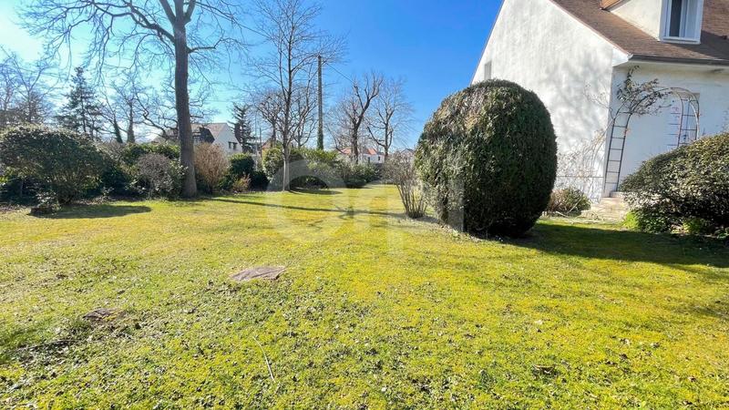 Maison - 152 m² - 6 pièces