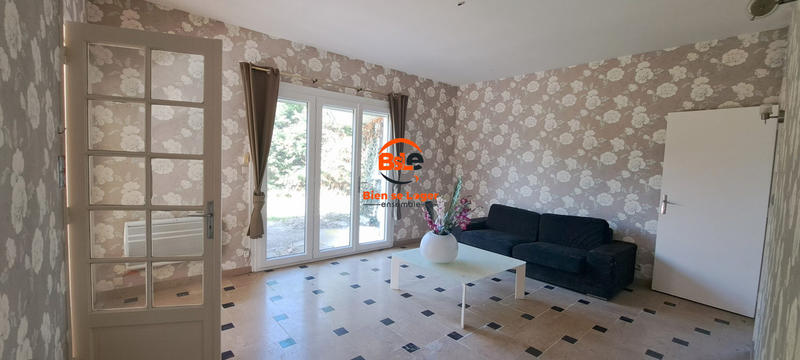 Maison - 235 m² - 8 pièces