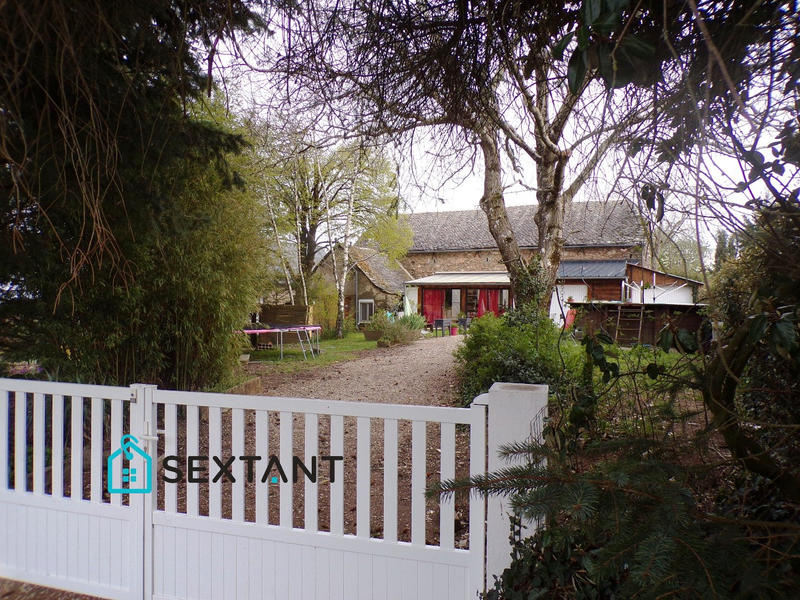 Maison - 179 m² - 10 pièces