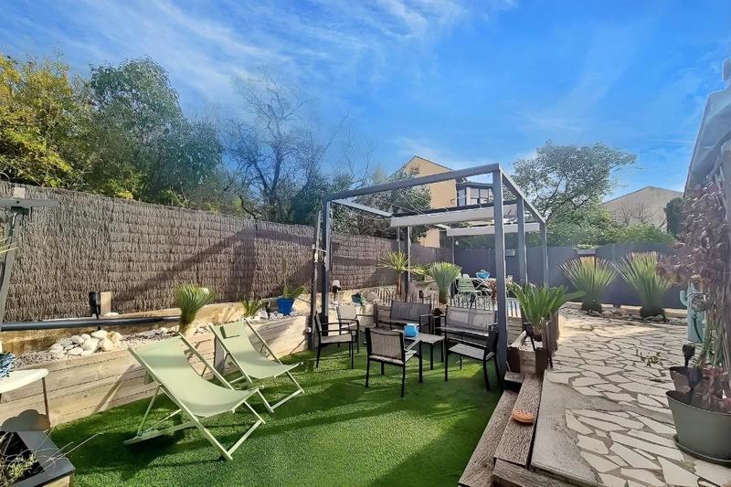 Maison de ville - 125 m² - 3 pièces